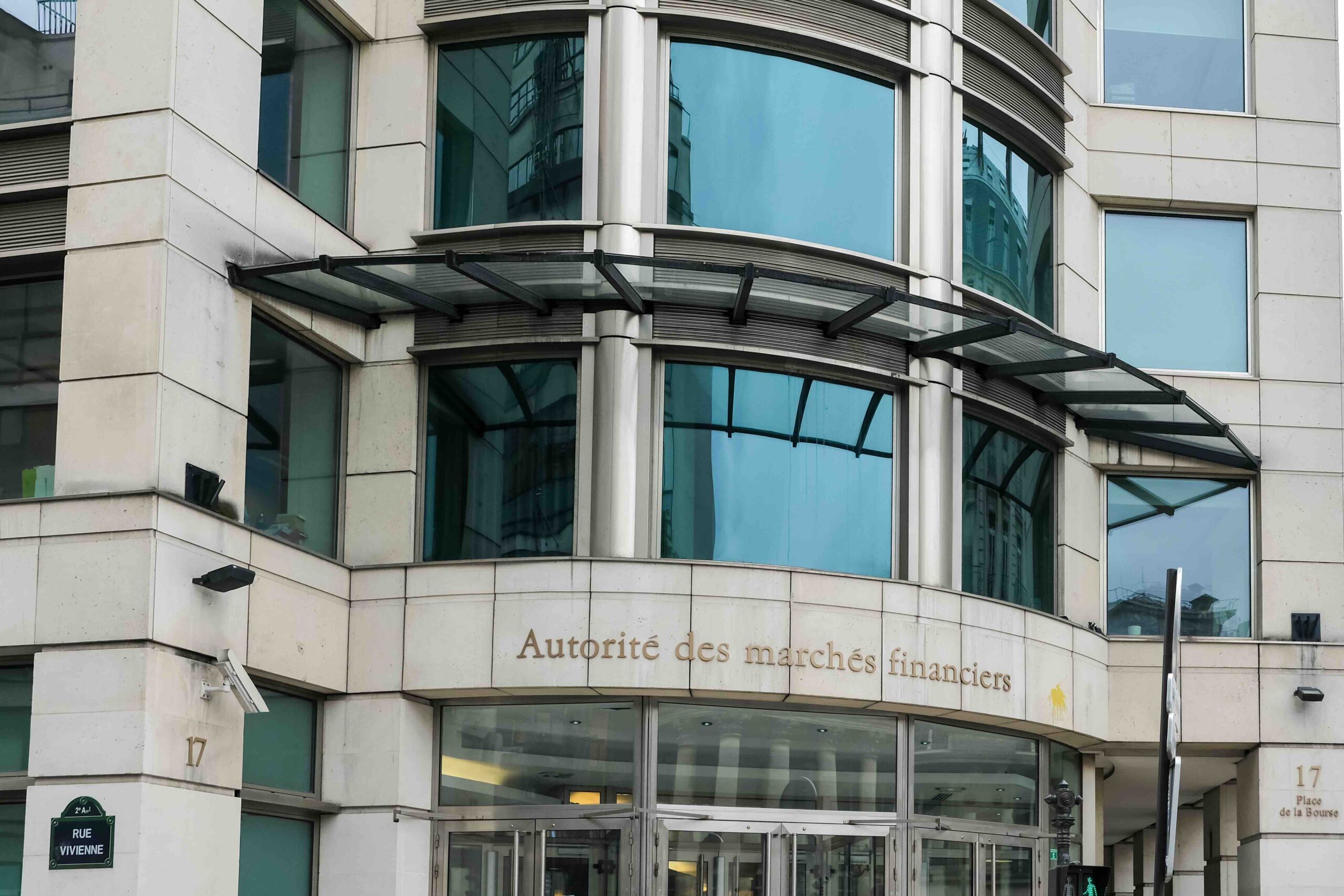 Acpr Rim L'ACPR lance une consultation pour encadrer la finance décentralisée ...